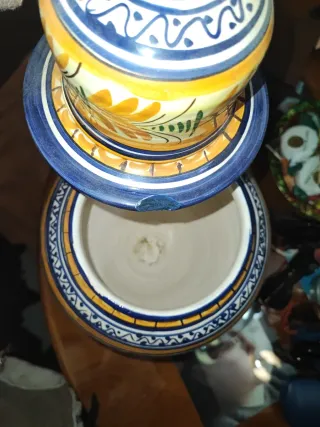 Jarrón decorativo cerámica azul y amarillo