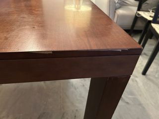 Mesa de salón extensible de madera