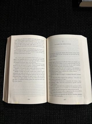 El silencio de la ciudad blanca: Trilogía de la...