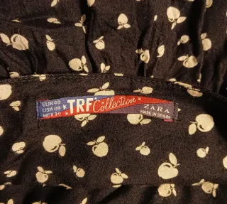 Falda Zara negra con estampado