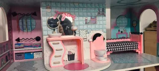 Casa LOL Surprise con tobogán y coche