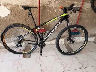 Bicicleta Cannondale Lefty F29 carbono