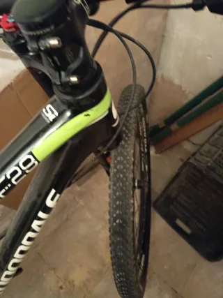 Bicicleta Cannondale Lefty F29 carbono