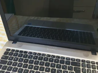 Portatile asus nero/argento