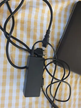 Portatile asus nero/argento