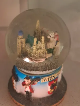 Bola de cristal Viena Austria