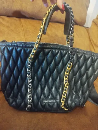 Bolso Steve Madden Negro Acolchado Cadena