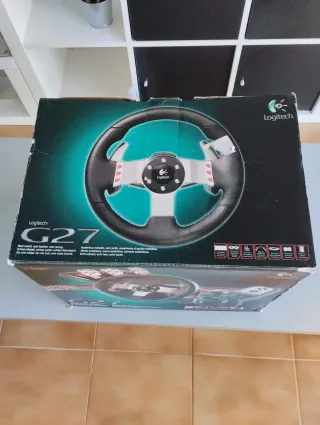 Volante Logitech G27 play station  y pc