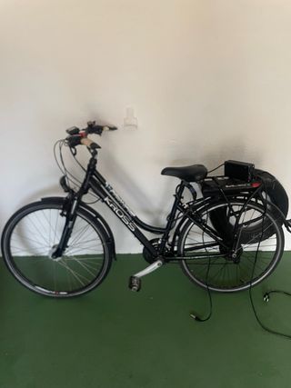 Bicicleta eléctrica Kross paseo