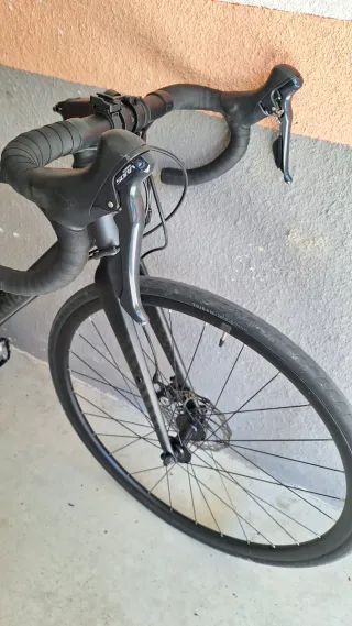 Bicicleta Triban RC 500 Gris