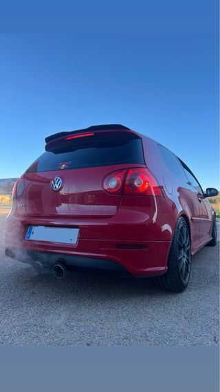 Volkswagen Golf 5 gti negociable