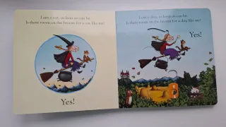 Room on the Broom, en inglés