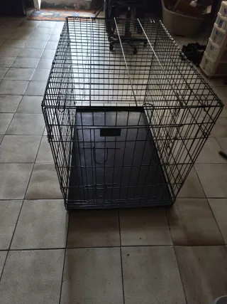 Jaula para perro negra