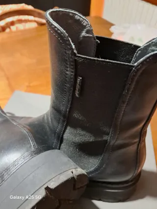 Nero Giardini Stivaletti Neri Pelle