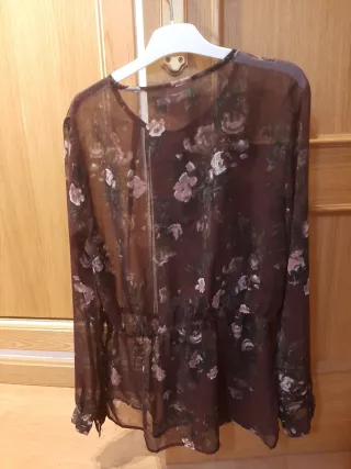 Blusa Maya transparencias floral S