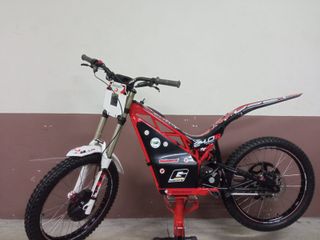 Moto Trial eléctrica OSET 24.0 Racing Infantil