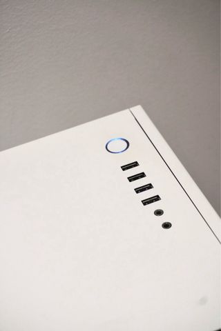 PC GAMING ALTO RENDIMIENTO – i7 9700K / RTX 2070 S