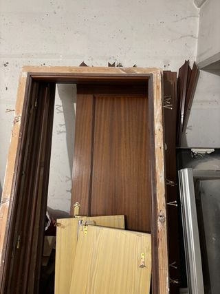 Puertas macizas de madera