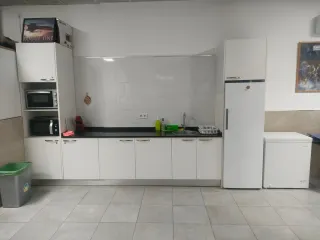 Local Comercial illa cabrera Malilla . Reformado