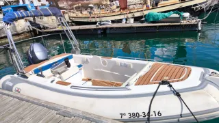 Embarcacion Semirrígida AVON 4,90