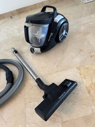 Aspiradora Rowenta Compact Power XXL