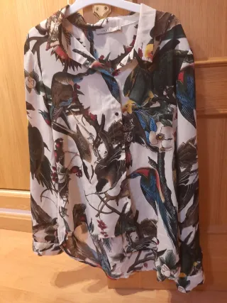 Blusa ANAY Multicolor con estampado de aves