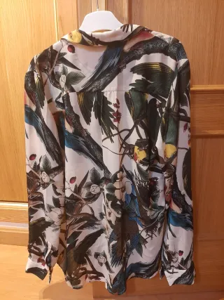 Blusa ANAY Multicolor con estampado de aves