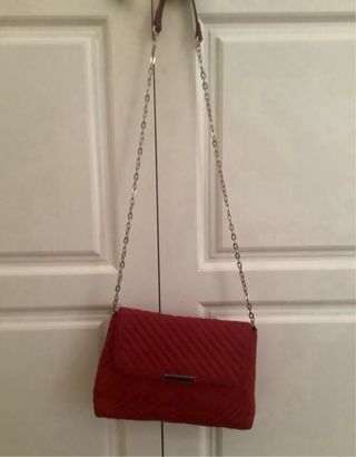 Bolso de fiesta rojo acolchado