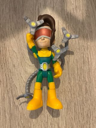 Aracnocuartel Spiderman y sus amigos