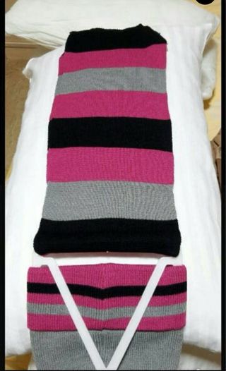 Gorro y bufanda Camp Rock gris y rosa