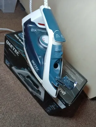 Funziona Perfetto.Ferro da stiro Imetec ZeroCalc Z