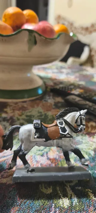 Miniatura vintage di Cavallo da collezione in Meta
