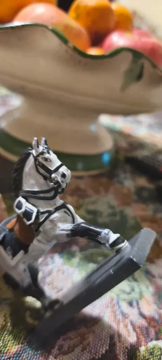 Miniatura vintage di Cavallo da collezione in Meta