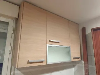 Cocina completa madera y piedra