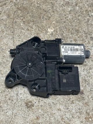 Motore alzacristalli Renault Megane 3 ref 807301396R