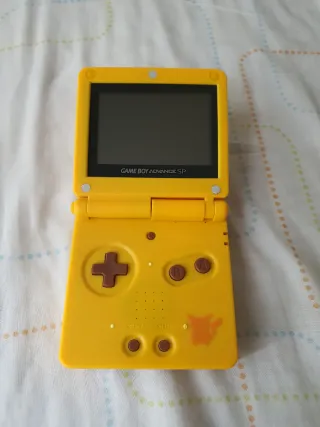 Nintendo Game Boy Advance SP Amarillo