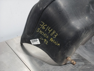 PARAGOLPES TRASERO SKODA FELICIA BERLINA (791) 00