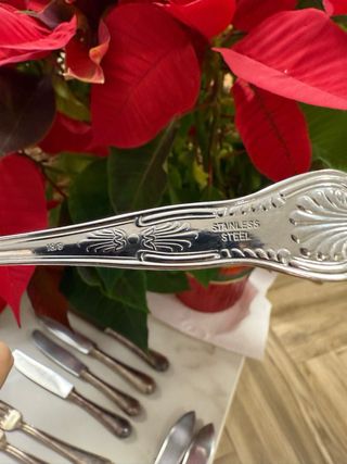 Resto cuberteria Antigua