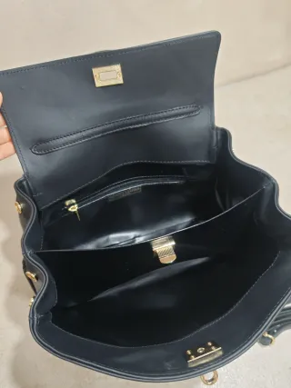 Borsa a spalla in pelle liscia nera