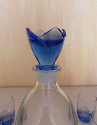 Juego de licor de cristal azul