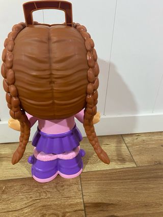 Muñeca Pinypon Iris Surprise Grande