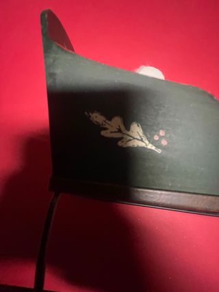 Slitta decorativa in metallo e legno