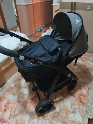 Carrito de bebé capazo