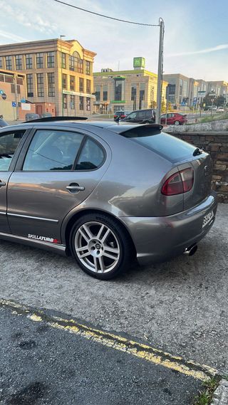 SEAT Leon 2004