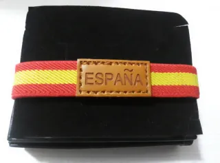 Pulsera España con banda roja y amarilla