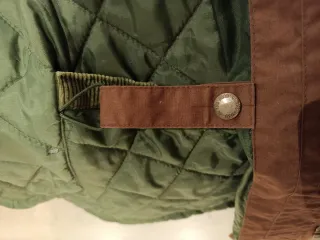 Parka acolchada verde chico