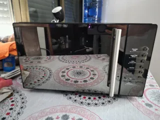 Microondas Negro