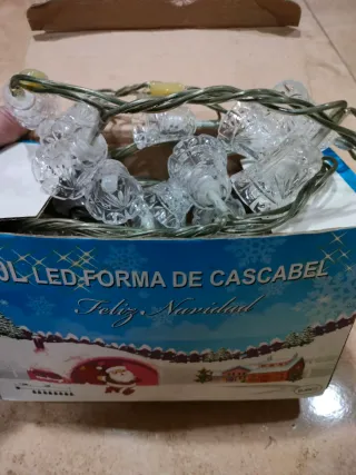 Luces LED Cascabel Feliz Navidad Una caja por 5€
