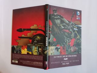 Cómic Batman Año 100 y otras historias (Paul Pope)