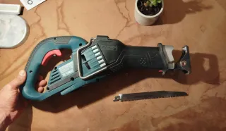 Sierra sable bosch professional 18v a bateria